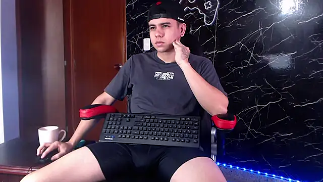 maty hardx online show from 8, 2, 2025