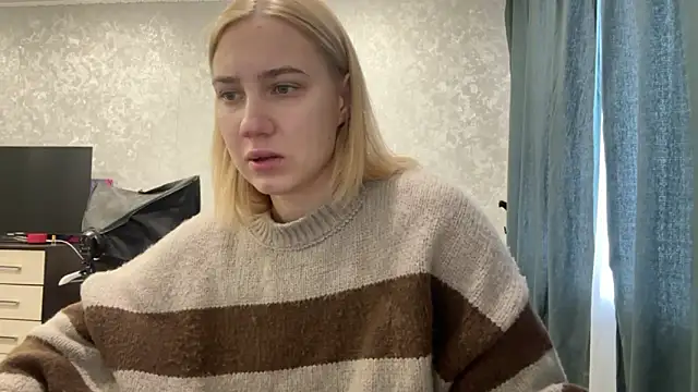 AnneBall online show from 5, 1, 2025