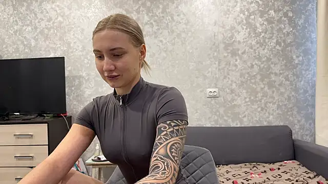 AnneBall online show from 28, 2, 2025