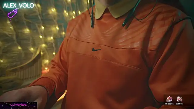 Snapshot of alex-volo chatting on 12, 1, 2025 alex-volo online show from 12, 1, 2025