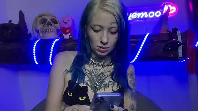 coyemoo online show from 3, 2, 2025