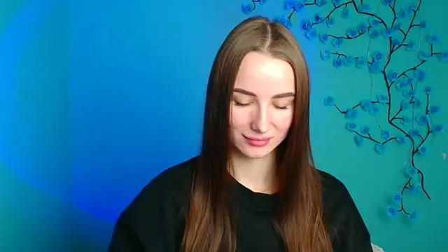 Eva Janee online show from 9, 3, 2026