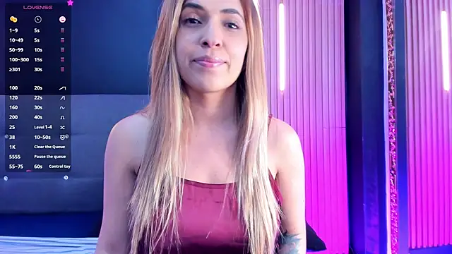 EvaaLovia1 online show from 30, 5, 2026