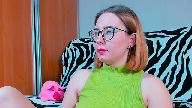 VeronikaKissuchi online show from 23, 2, 2025