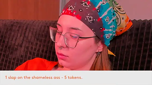 VeronikaKissuchi online show from 14, 3, 2025