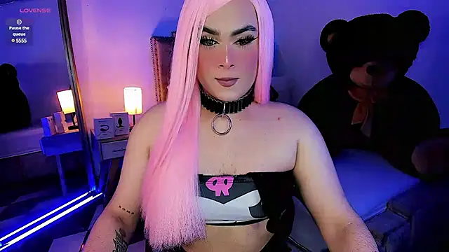 Snapshot of alexia_mattel chatting on 8, 2, 2025 alexia mattel online show from 8, 2, 2025