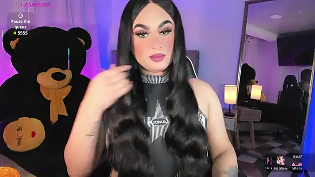 Snapshot of alexia_mattel chatting on 22, 10, 2025 alexia mattel online show from 22, 10, 2025