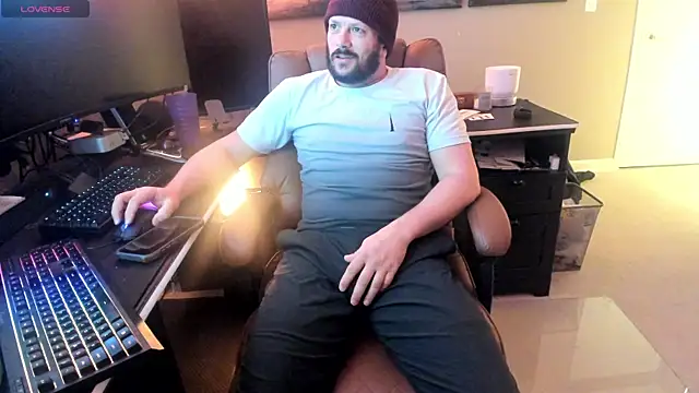 boytoyfrindles online show from 12, 2, 2026