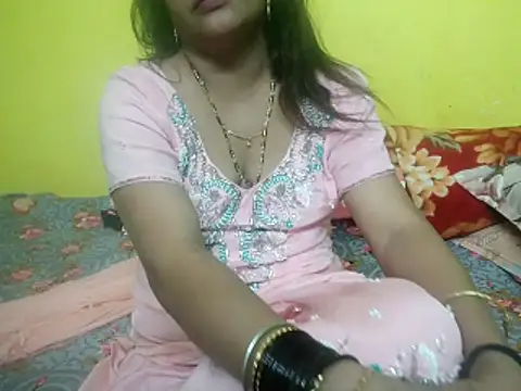 Snapshot of Sexyranibhabhi chatting on 3, 3, 2026 Sexyranibhabhi online show from 3, 3, 2026
