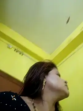 Snapshot of Sexyranibhabhi chatting on 21, 4, 2026 Sexyranibhabhi online show from 21, 4, 2026