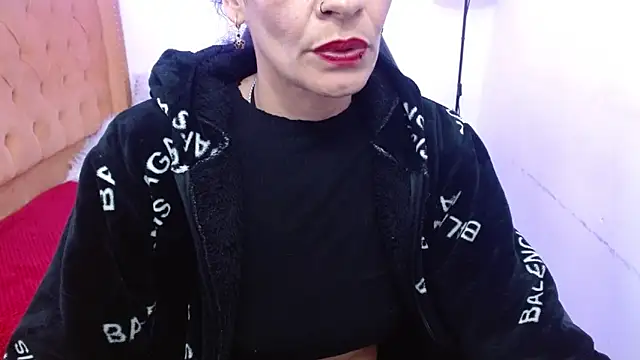 AlexandraJones  online show from 9, 2, 2025