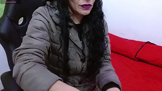 AlexandraJones  online show from 20, 10, 2025