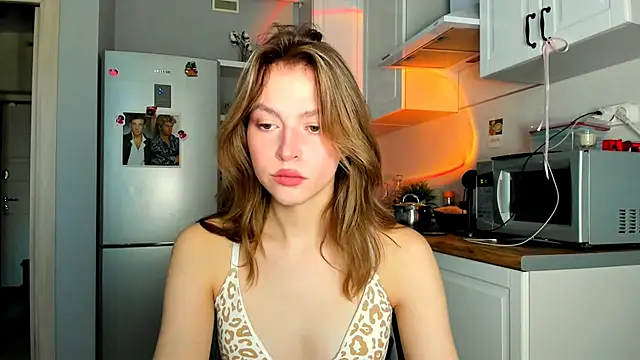 Niky  Jess online show from 26, 2, 2025