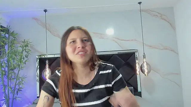 AngelaaCute  online show from 31, 1, 2026