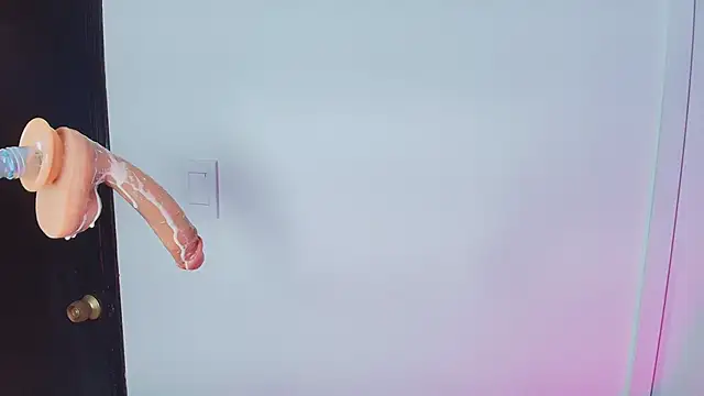 Snapshot of Lizz_Tender chatting on 20, 2, 2025 Lizz Tender online show from 20, 2, 2025