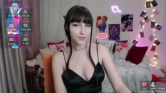 Snapshot of ElsaNeal chatting on 9, 1, 2025 ElsaNeal online show from 9, 1, 2025