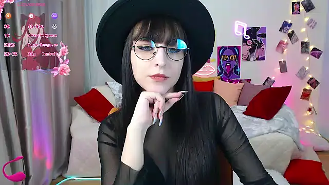 Snapshot of ElsaNeal chatting on 31, 1, 2025 ElsaNeal online show from 31, 1, 2025