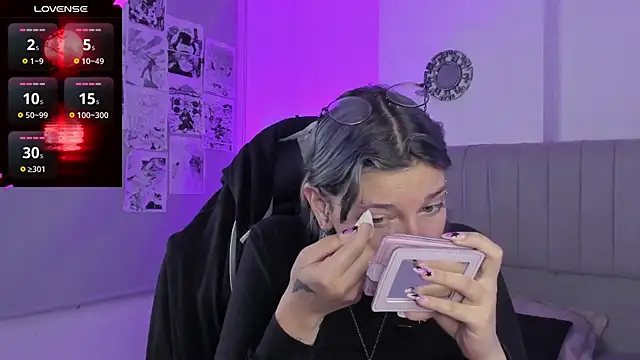 Snapshot of SukiFuyu_ chatting on 14, 3, 2025 SukiFuyu online show from 14, 3, 2025