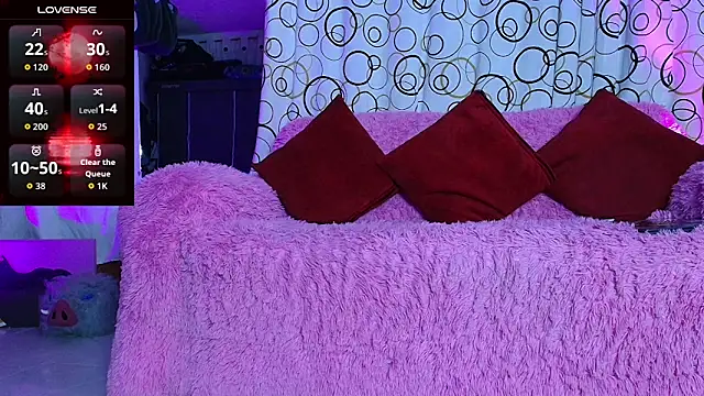 Snapshot of SukiFuyu_ chatting on 9, 9, 2025 SukiFuyu online show from 9, 9, 2025