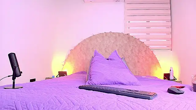 anisha x online show from 5, 12, 2025