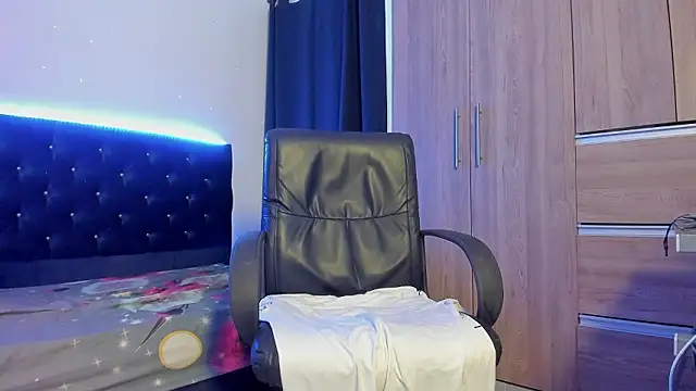 Snapshot of _diegsz_ chatting on 23, 3, 2026 diegsz online show from 23, 3, 2026