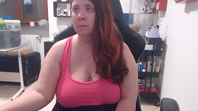 Snapshot of valerysexy chatting on 16, 12, 2025 valerysexy online show from 16, 12, 2025