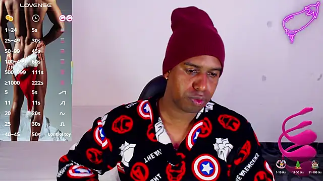 Snapshot of mrjhon26 chatting on 18, 11, 2025 mrjhon26 online show from 18, 11, 2025