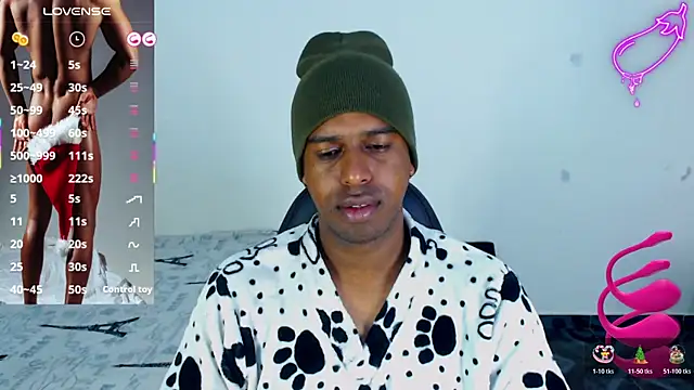 Snapshot of mrjhon26 chatting on 26, 11, 2025 mrjhon26 online show from 26, 11, 2025