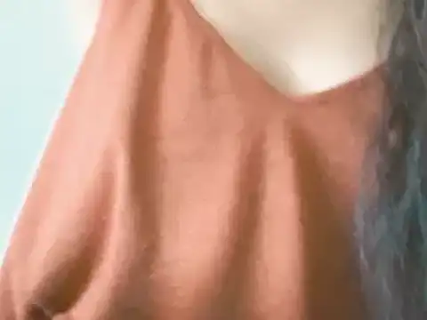 melaniy online show from 19, 4, 2026