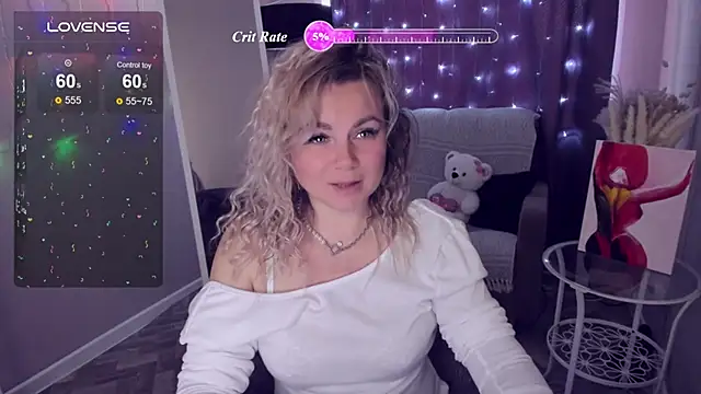 Snapshot of candy_queeen chatting on 4, 5, 2026 candy queeen online show from 4, 5, 2026