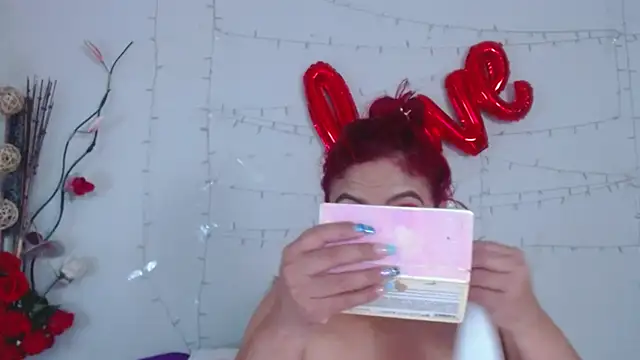 Amara Red online show from 21, 2, 2025