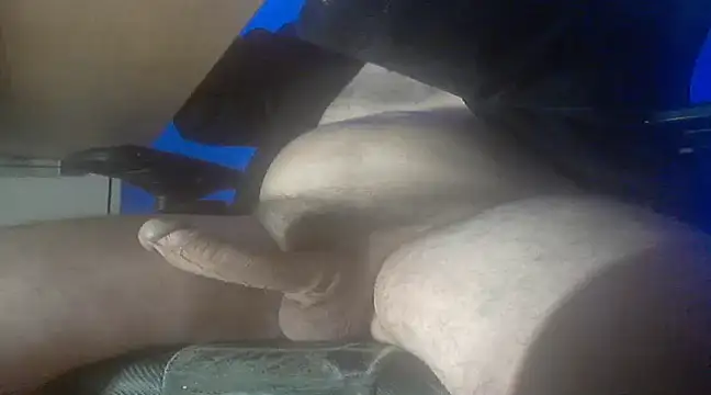 Snapshot of fanfancoquinFR chatting on 25, 12, 2024 fanfancoquinFR online show from 25, 12, 2024