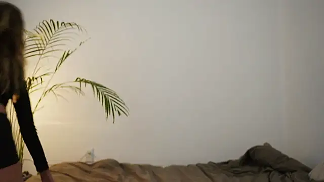 Stephany talks online show from 5, 4, 2026