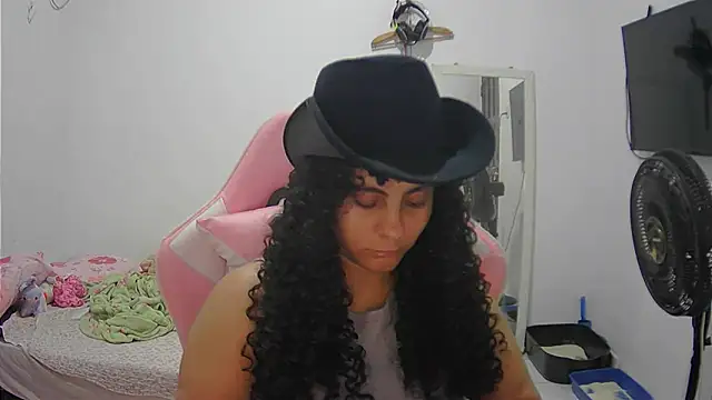 Snapshot of leximaxell chatting on 7, 10, 2025 leximaxell online show from 7, 10, 2025