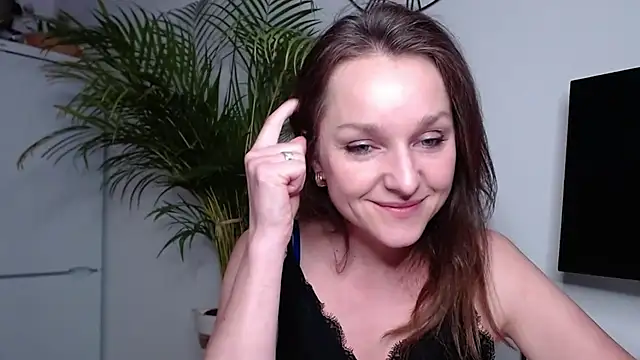 AliciaDesire online show from 19, 2, 2025