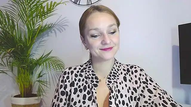 AliciaDesire online show from 21, 11, 2025