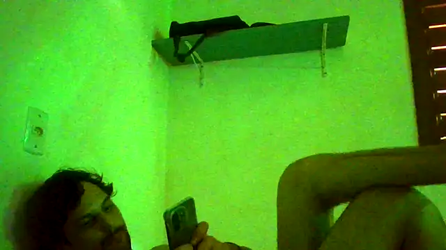 couplemilk online show from 19, 4, 2026