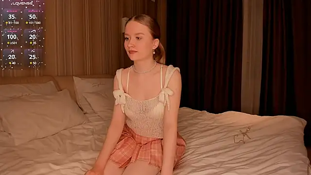 IsabellaTorrance online show from 9, 2, 2025