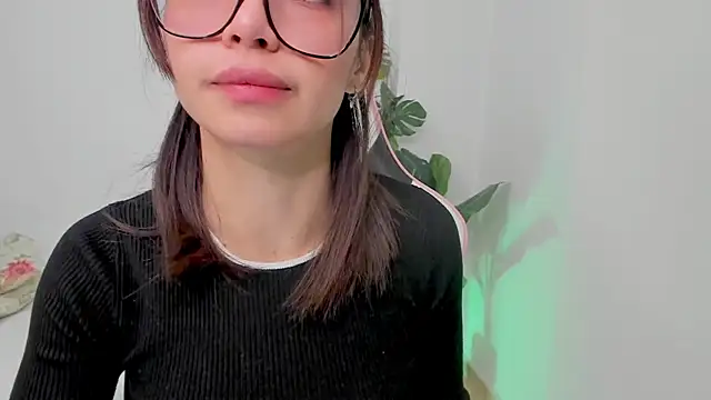 Adriennesexxx online show from 5, 2, 2025