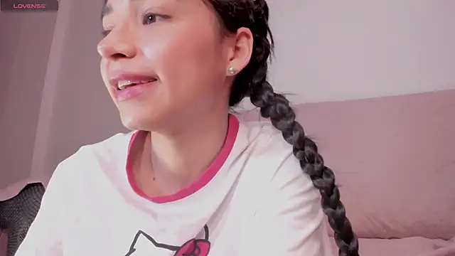 Adriennesexxx online show from 14, 3, 2025