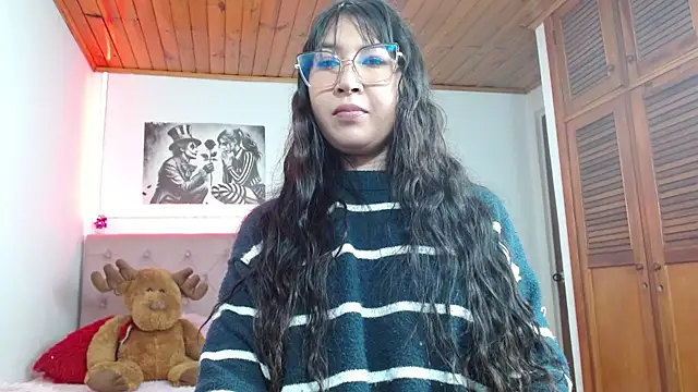 tifanny-squirt online show from 5, 11, 2025