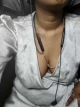 Snapshot of Anjali_cute-Pondati chatting on 19, 5, 2026 Anjali cute-Pondati online show from 19, 5, 2026