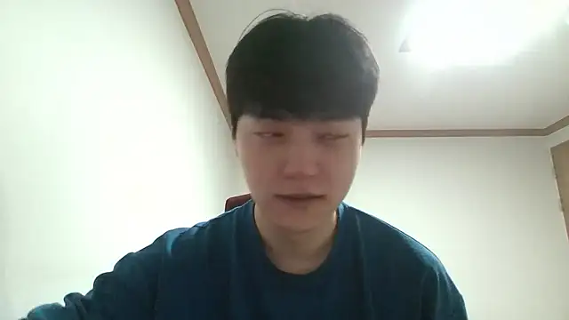 Snapshot of dhwisydy chatting on 12, 4, 2026 dhwisydy online show from 12, 4, 2026