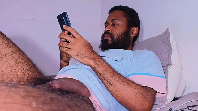 KaelMoreau online show from 25, 3, 2026