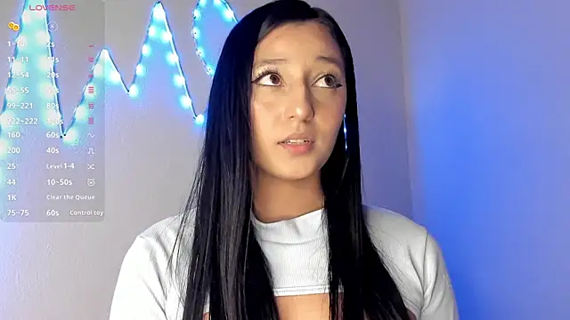 Snapshot of Alana_777 chatting on 17, 9, 2025 Alana 777 online show from 17, 9, 2025