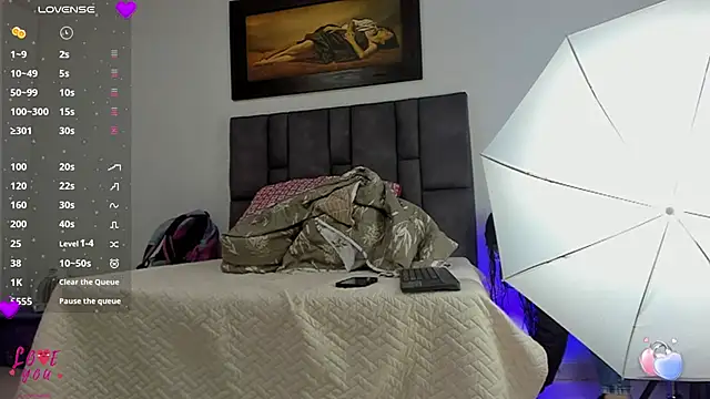 Snapshot of Vahiolet_smith chatting on 10, 1, 2026 Vahiolet smith online show from 10, 1, 2026