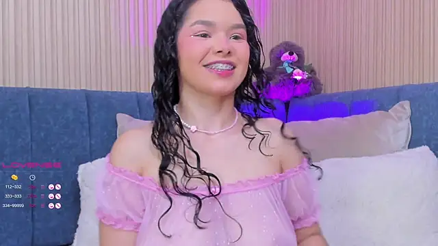 Snapshot of angeline_teen chatting on 18, 3, 2025 angeline teen online show from 18, 3, 2025
