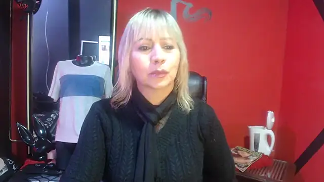 KLOE PIELL online show from 20, 10, 2025