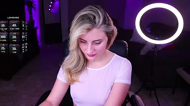 Naughty-Kitty1 online show from 25, 2, 2026