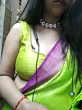 Snapshot of Aradhya-Sharma chatting on 7, 3, 2025 Aradhya-Sharma online show from 7, 3, 2025